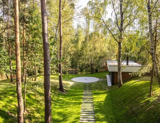 дом  в КП Веледниково, 17 км от МКАД