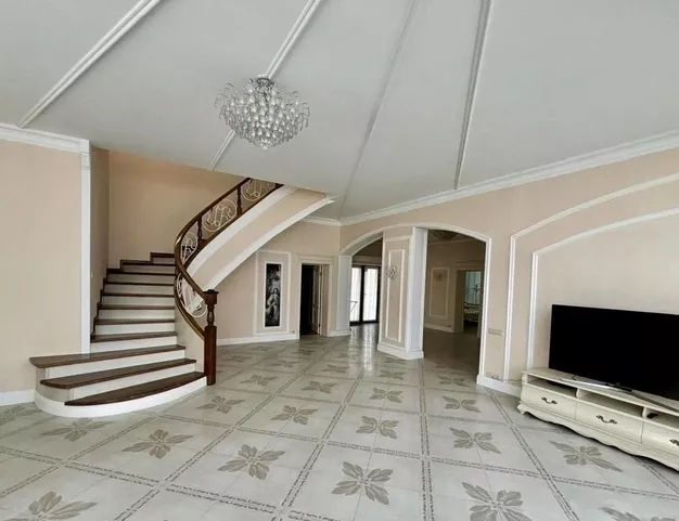 дом  в КП Монтевиль, 23 км от МКАД