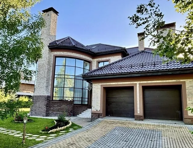 дом  в КП Монтевиль, 23 км от МКАД