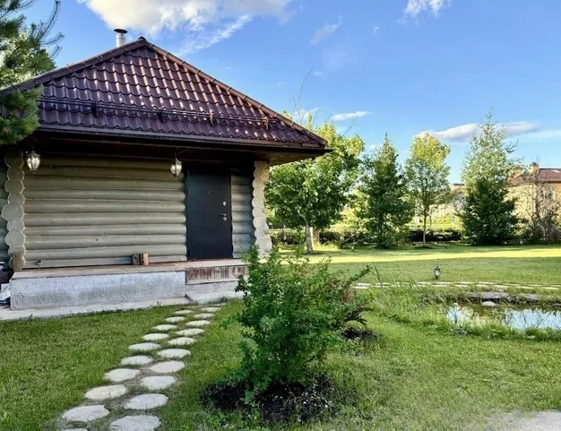 дом  в КП Монтевиль, 23 км от МКАД