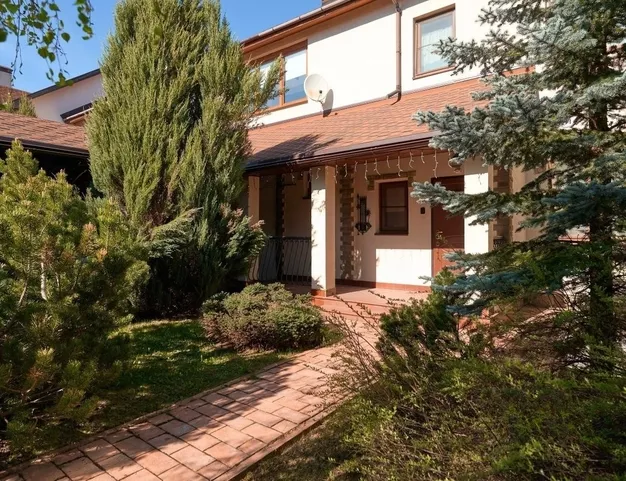 таунхаус  в КП Поздняково, 6 км от МКАД