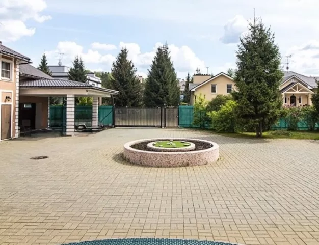 участок  в КП Усово, 12 км от МКАД