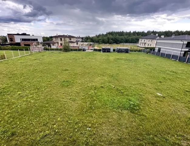 участок  в КП Шато Соверен, 16 км от МКАД