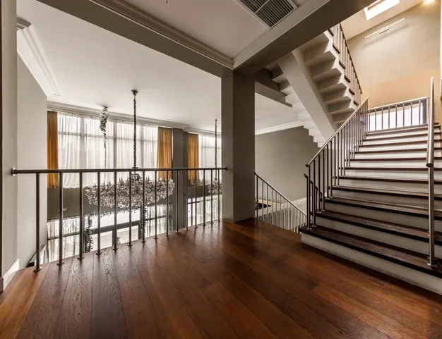 дом  в КП Резиденции Бенилюкс, 19 км от МКАД