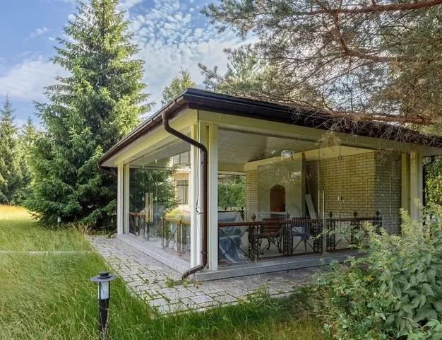 дом  в КП Резиденции Бенилюкс, 19 км от МКАД