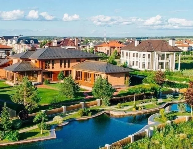 участок  в КП Миллениум Парк, 19 км от МКАД