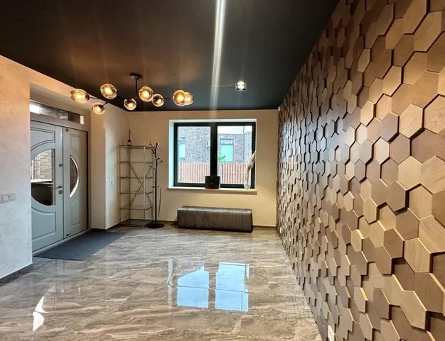 дом  в КП Лес и река, 14 км от МКАД