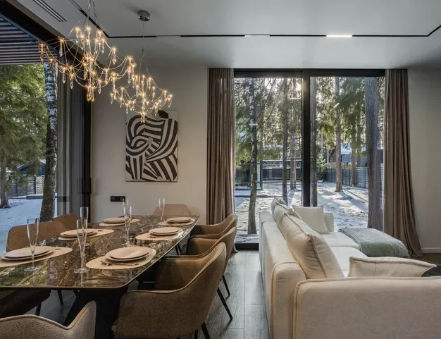 дом  в КП Лесные Зори, 25 км от МКАД