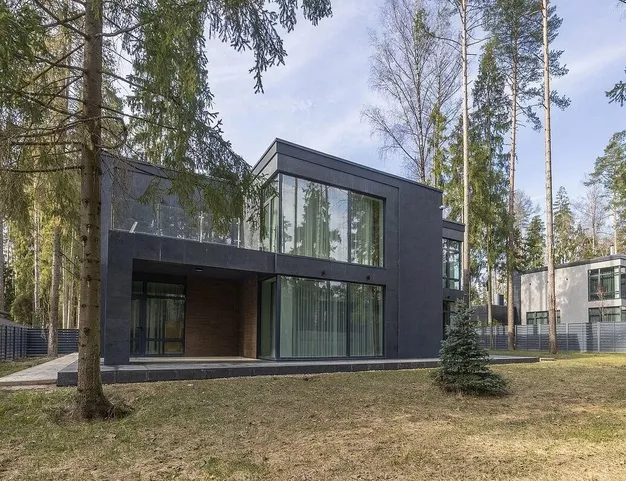 дом  в КП Лесные Зори, 25 км от МКАД