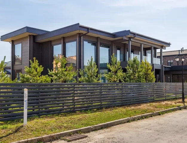 дом  в КП Онегино, 25 км от МКАД