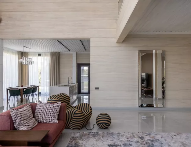 дом  в КП Онегино, 25 км от МКАД