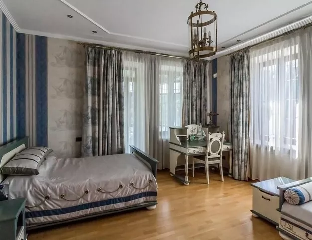 дом  в КП Лапино-Град, 18 км от МКАД