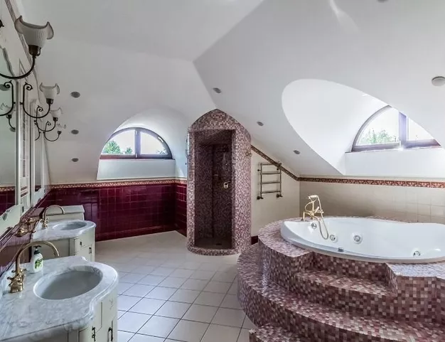 дом  в КП Лапино-Град, 18 км от МКАД