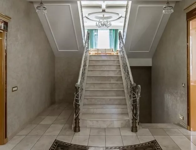 дом  в КП Лапино-Град, 18 км от МКАД