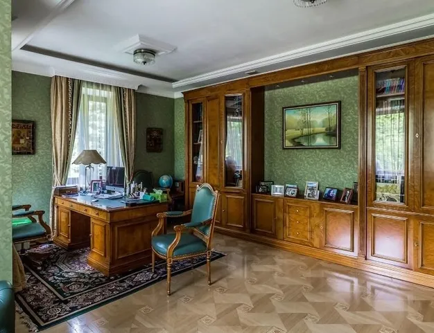 дом  в КП Лапино-Град, 18 км от МКАД