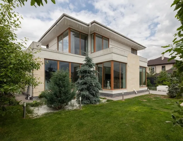 дом  в КП Николина Поляна, 20 км от МКАД