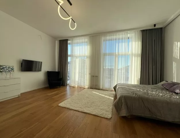 дом  в КП Павловы Озера, 14 км от МКАД