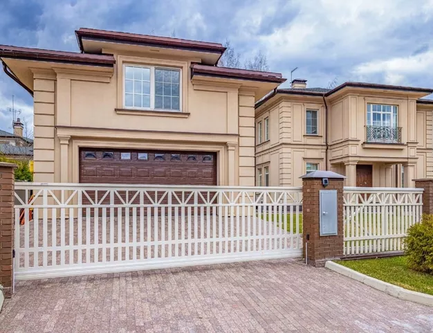 дом  в КП Успенка-21, 21 км от МКАД