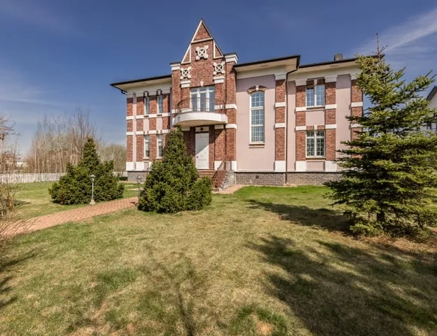 дом  в КП Онегино, 25 км от МКАД