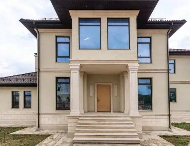 дом  в КП Архангельское-2, 9 км от МКАД