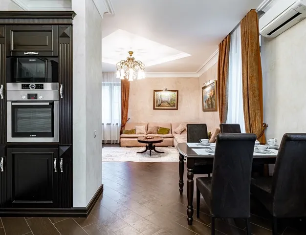 дом  в КП Новь, 6 км от МКАД