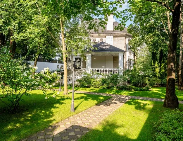 дом  в КП Новь, 6 км от МКАД