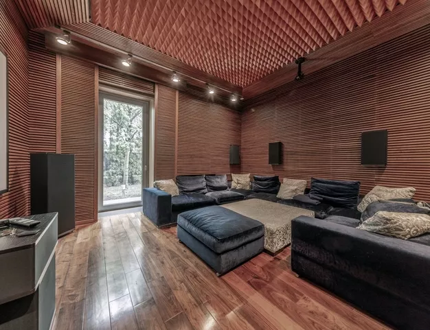 дом  в КП Павлово, 14 км от МКАД