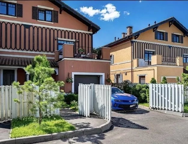 таунхаус  в КП Маленькая Италия, 15 км от МКАД