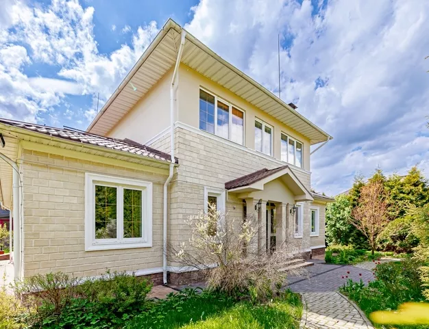 дом  в КП Русская деревня, 24 км от МКАД