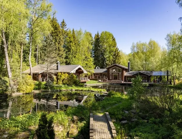 участок  в КП Николино, 23 км от МКАД