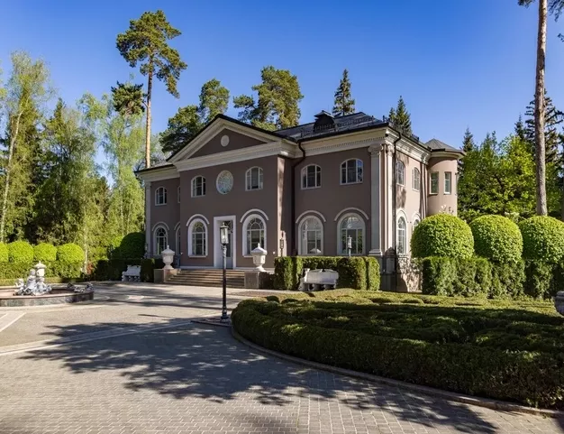 участок  в КП Николино, 23 км от МКАД