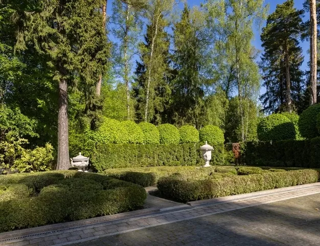 участок  в КП Николино, 23 км от МКАД