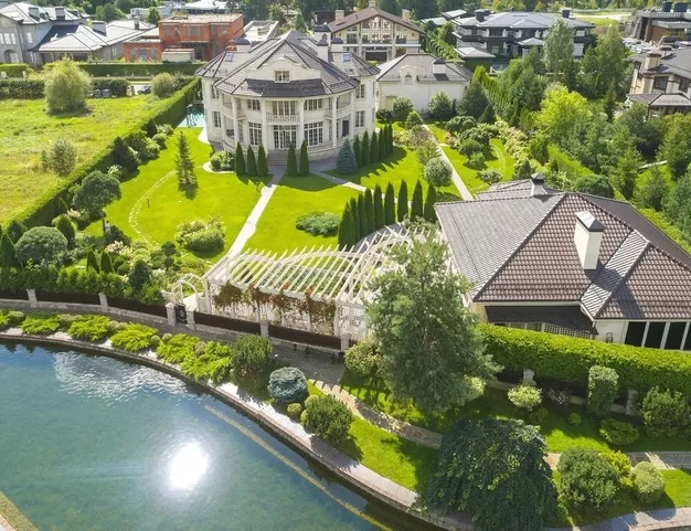 дом  в КП Миллениум Парк, 19 км от МКАД