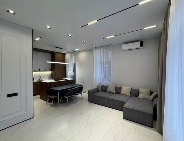 таунхаус  в КП Кембридж, 24 км от МКАД