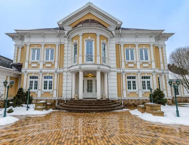 дом  в КП Павлово, 14 км от МКАД