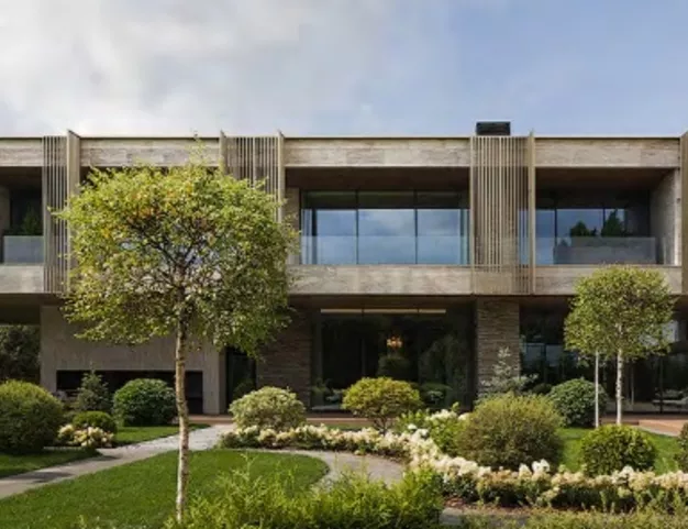 дом  в КП Ильинское поле, 9 км от МКАД