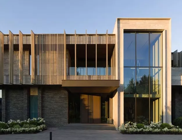 дом  в КП Ильинское поле, 9 км от МКАД