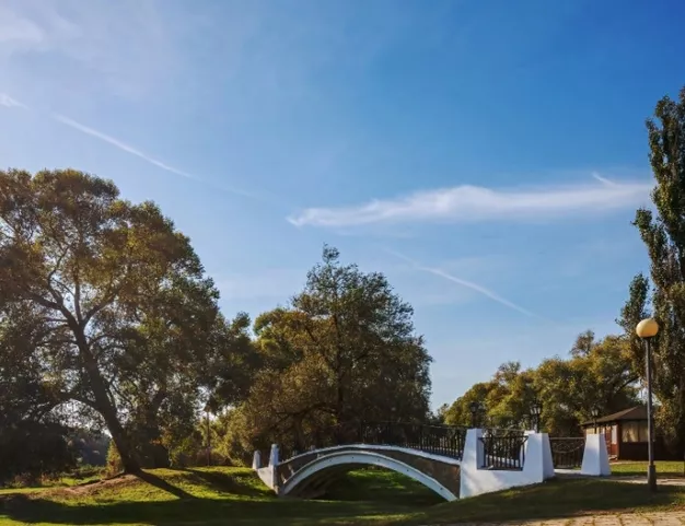 участок  в КП Петрово-Дальнее, 16 км от МКАД