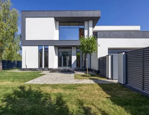 дом  в КП Онегино, 25 км от МКАД