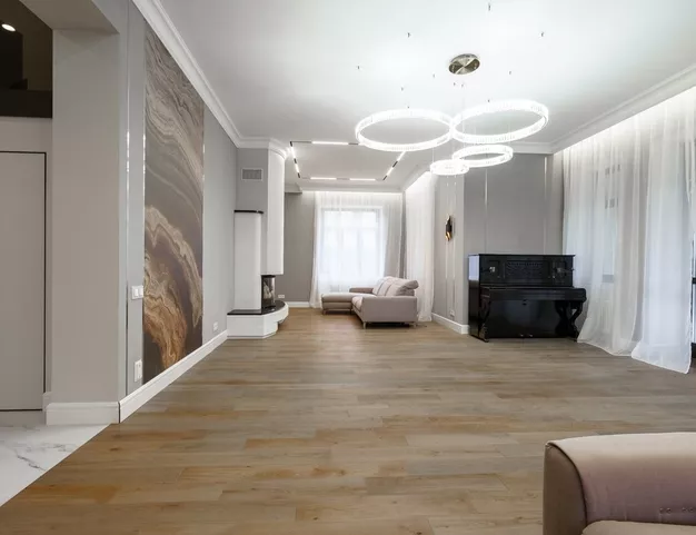 дом  в КП Монтевиль, 23 км от МКАД