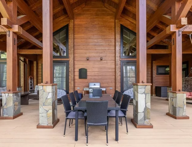 дом  в КП Благодать, 30 км от МКАД