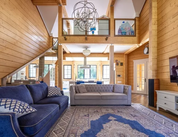 дом  в КП Благодать, 30 км от МКАД