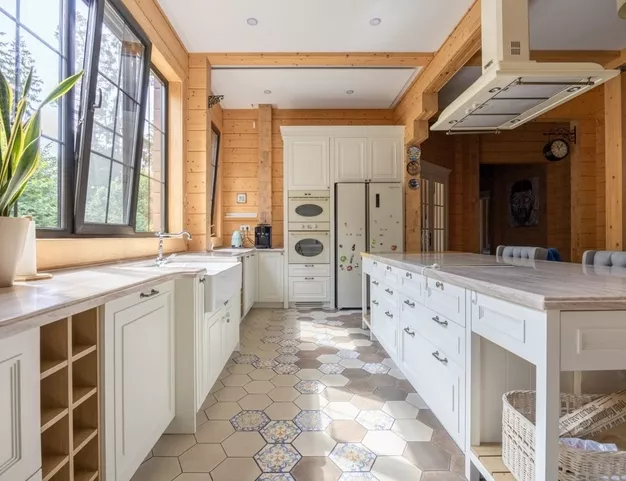 дом  в КП Благодать, 30 км от МКАД