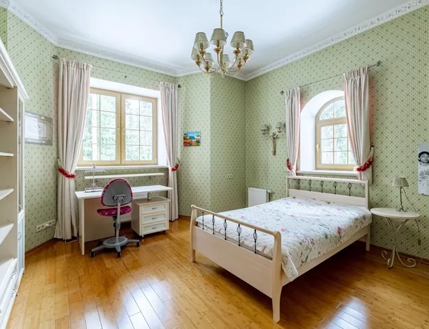 дом  в КП Грибово, 12 км от МКАД