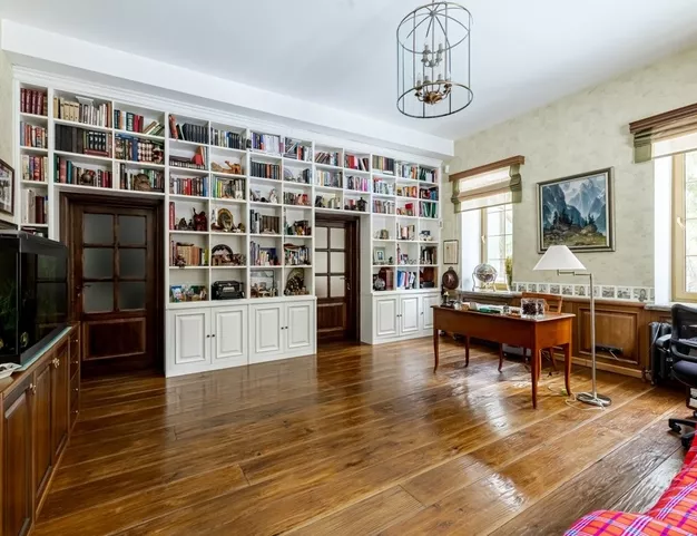 дом  в КП Грибово, 12 км от МКАД