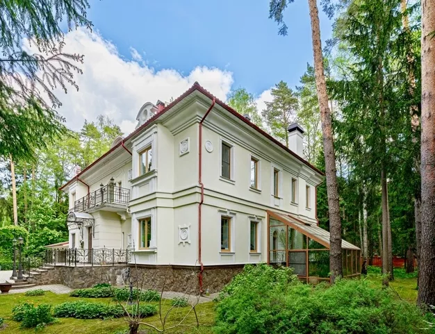 дом  в КП Грибово, 12 км от МКАД