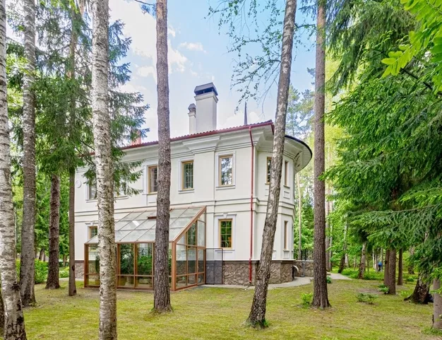 дом  в КП Грибово, 12 км от МКАД