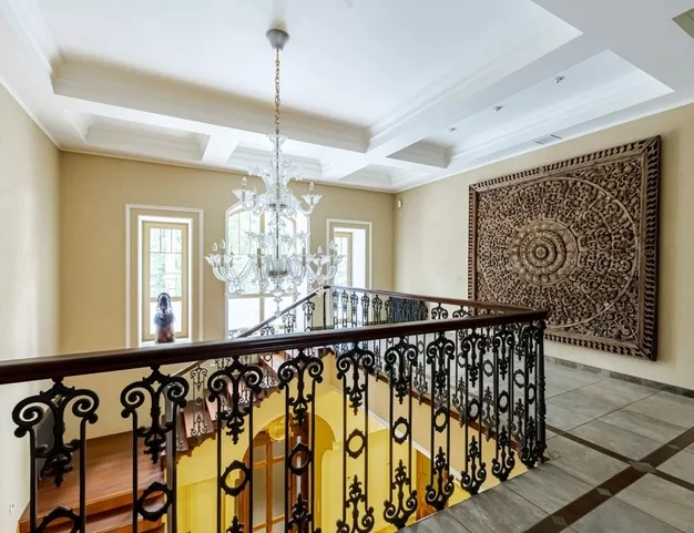 дом  в КП Грибово, 12 км от МКАД