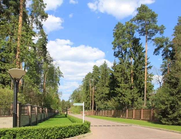 дом  в КП Сосновый Бор, 23 км от МКАД