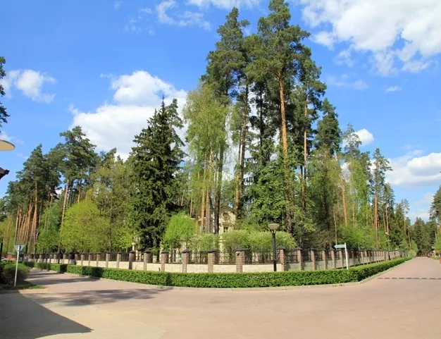 дом  в КП Сосновый Бор, 23 км от МКАД